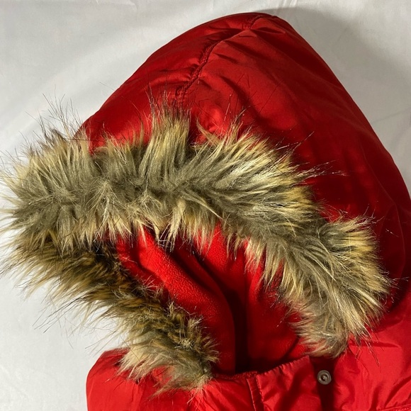 Old Navy Hooded Vest - Picture 3 of 6